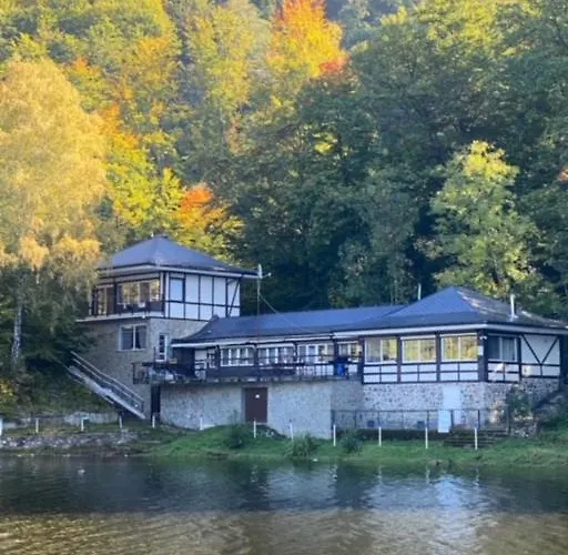 빌라 Sloneczny Dom Nad Jeziorem Bystrzyckim *