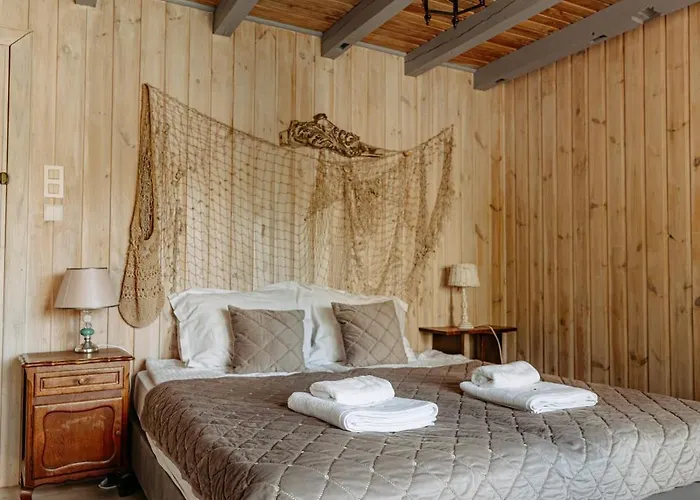 Sloneczny Dom Nad Jeziorem Bystrzyckim 빌라