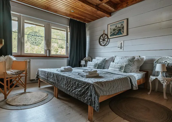 Sloneczny Dom Nad Jeziorem Bystrzyckim * Zagórze Śląskie